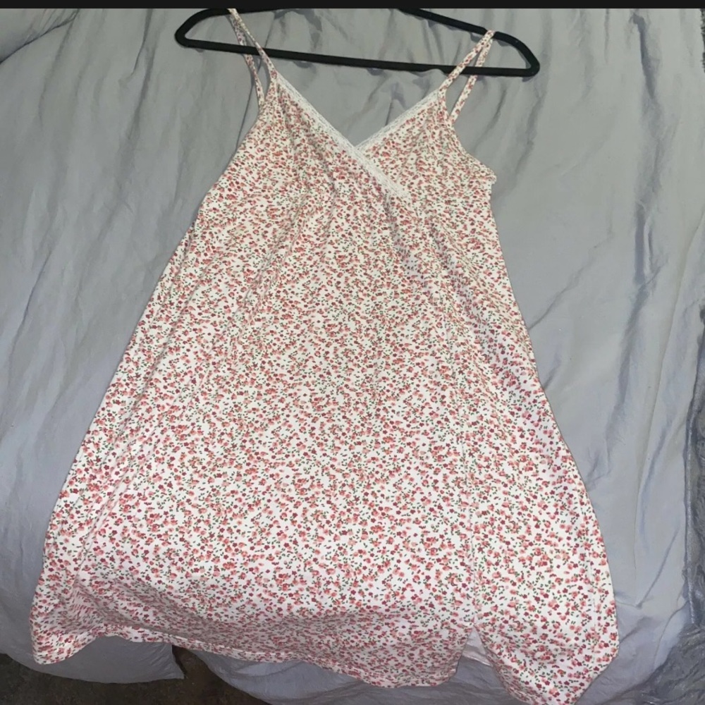 brandy melville floral lace amara dress 💖